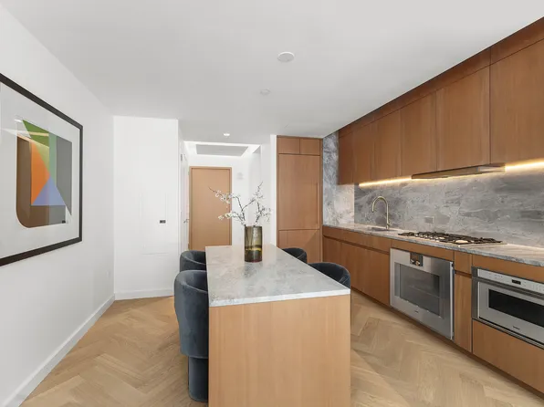 611 West 56th Street 2B image 2 of 5