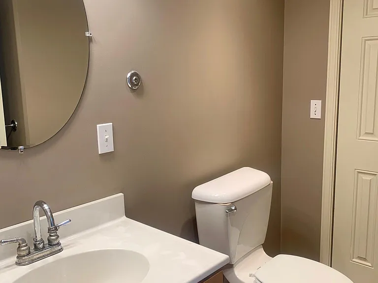 102 E Epworth Forest Rd #D — Photo 5