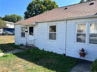 679 Canaan Rd #679, Stratford, CT 06614