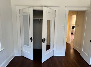 11617 Burbank Blvd, North Hollywood, CA 91601