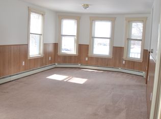 33 Newcomb St #1, Haverhill, MA 01830