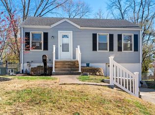 1928 Stedman Ct, Saint Louis, MO 63114