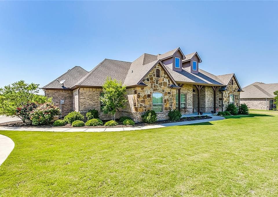 1st image of 226 Wapiti Dr