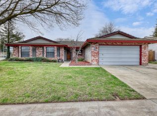 742 Prairie Ct, Galt, CA 95632