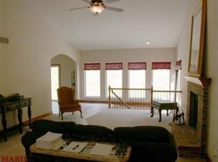 16639 Willow Glen Dr, Wildwood, MO 63040