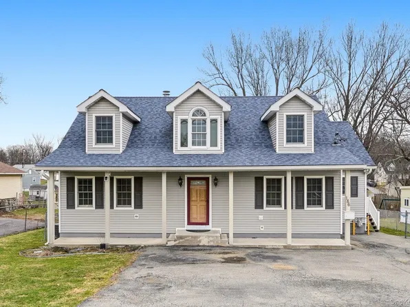 186 Violet Avenue, Poughkeepsie, NY 12601