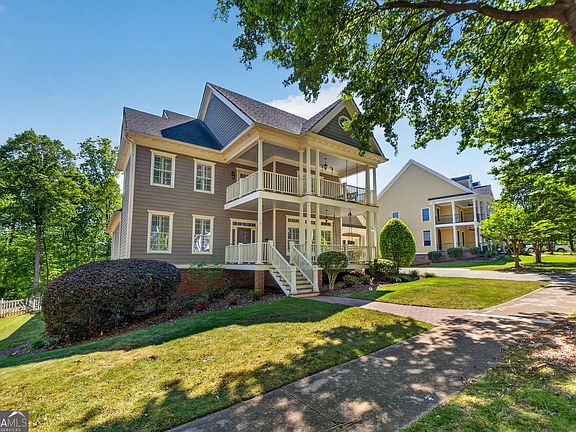 2nd image of 4013 Andover Cir