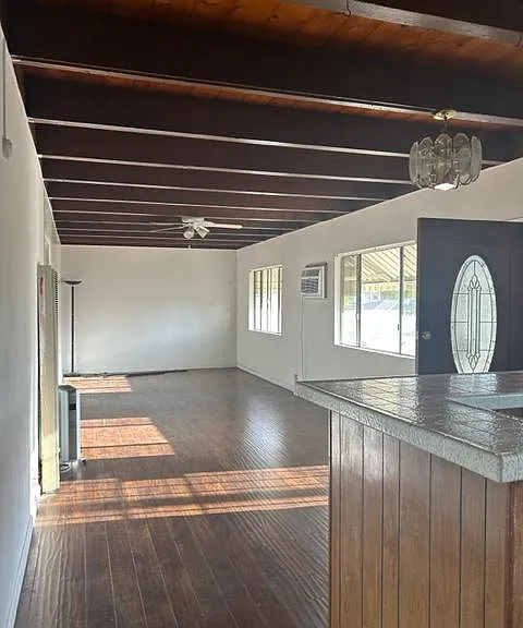 1052 N Obispo Ave — Photo 5