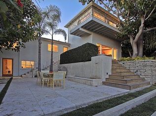 15000 McKendree Ave, Pacific Palisades, CA 90272