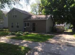 220 4th St, Baraboo, WI 53913