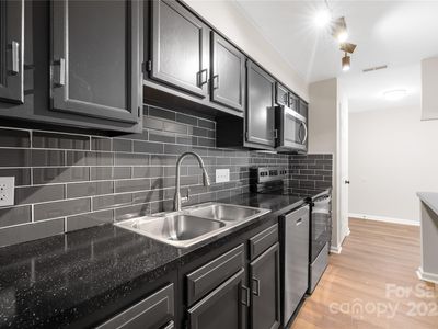 6134 Meadow Rose Ln, Charlotte, NC, 28215
