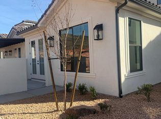 2275 E Crestas Aly, Washington, UT 84780