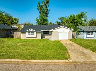 8 Red Rock Rd, Shawnee, OK 74804