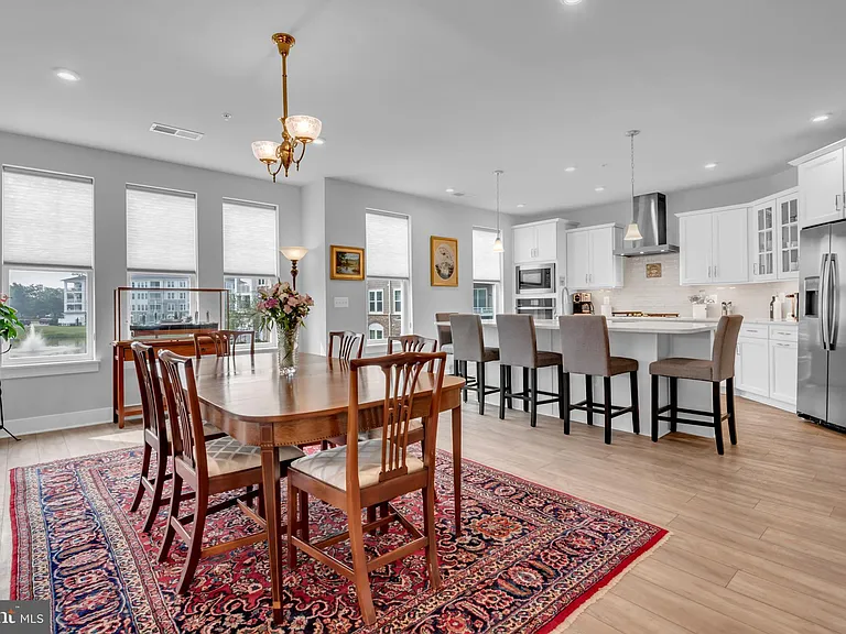 190 Harrier Way #24 — Photo 15