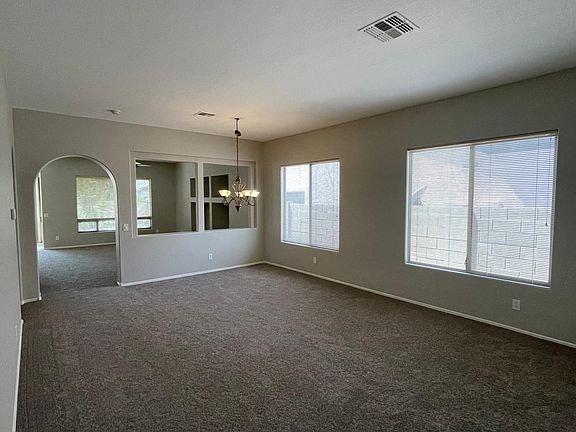 2nd image of 3101 W Eagle Claw Dr