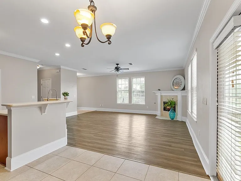 2602 Fenwood Ct — Photo 11