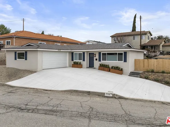 8163 Lake Knoll Dr, Rosemead, CA 91770