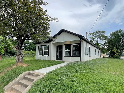 4934 Echo Ave Photo 1