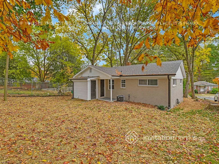 2125 Jennings St — Photo 22
