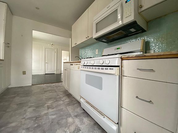 4th image of 347 N Fulton Ave