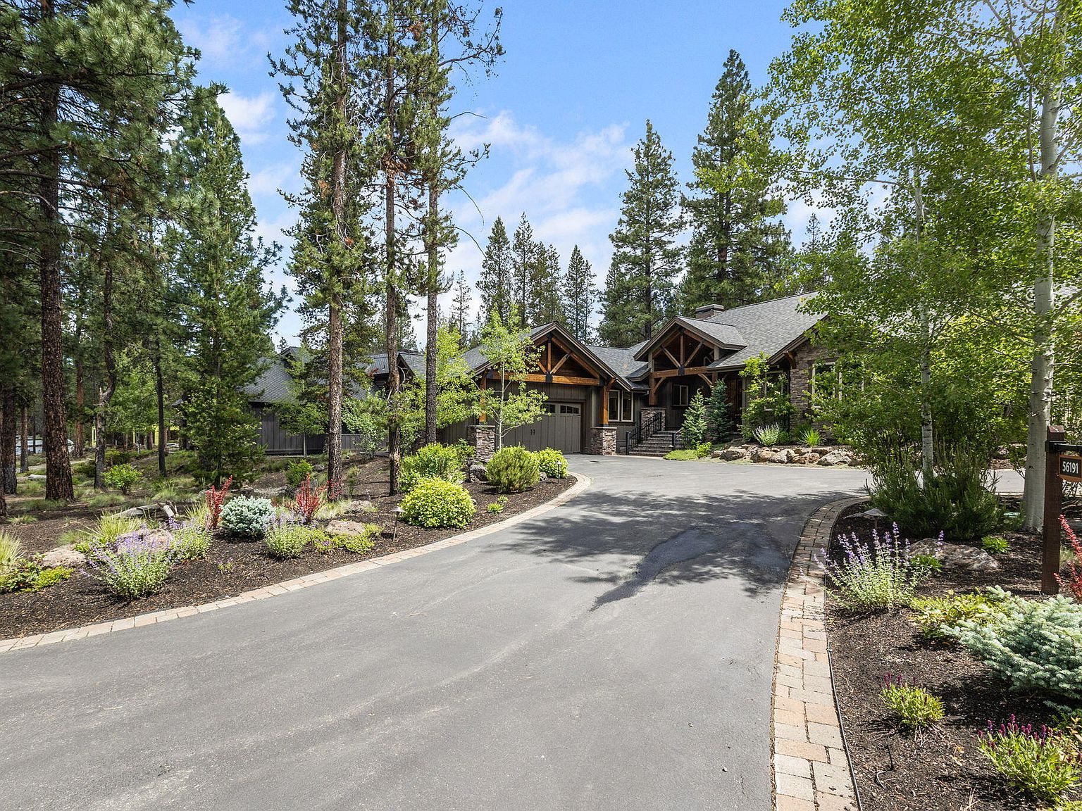 56191 Sable Rock Loop, Bend, OR 97707 MLS 220166566 Zillow