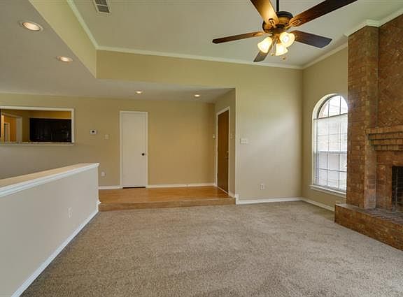5th image of 1312 Mockingbird Ln