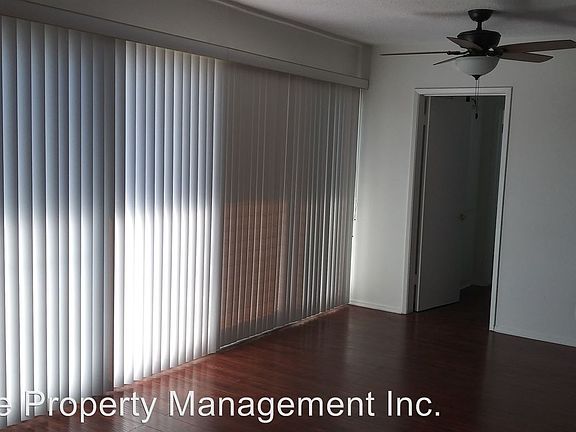 2nd image of 1555 S Hayworth Ave APT 7
