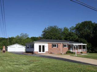 23 Carver St, Wellford, SC 29385