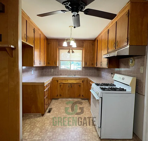 17400 E State Highway 120 — Photo 11