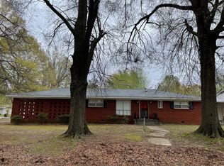 1228 Walsh St, Forrest City, AR 72335