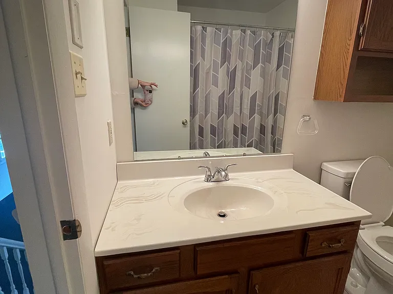 97 Meadowbrook Dr — Photo 9