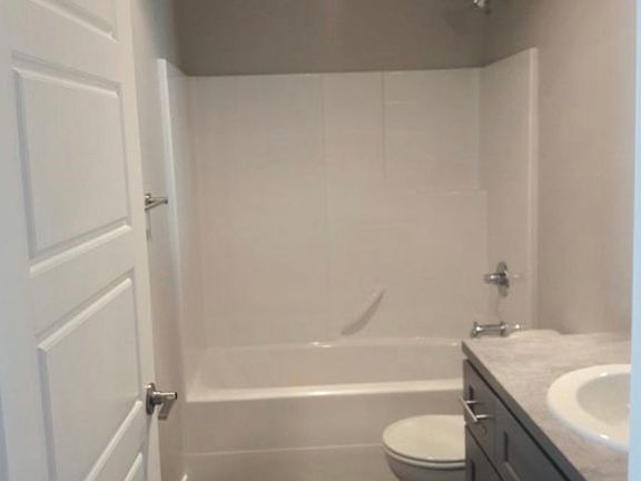 5th image of 19225 Damson Rd #C