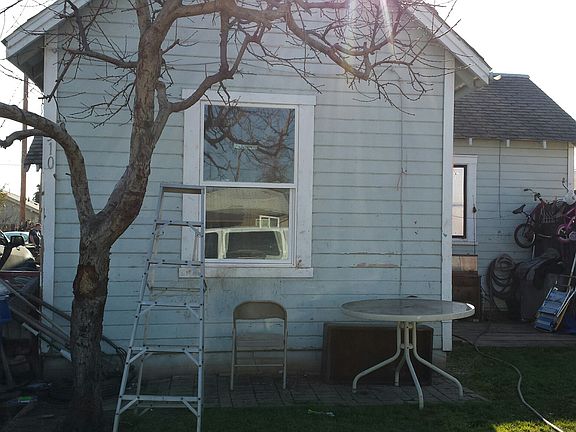 3rd image of 315 Acacia St