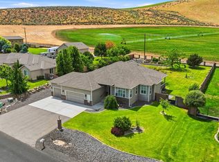 10308 S Grandview Ln, Kennewick, WA 99338