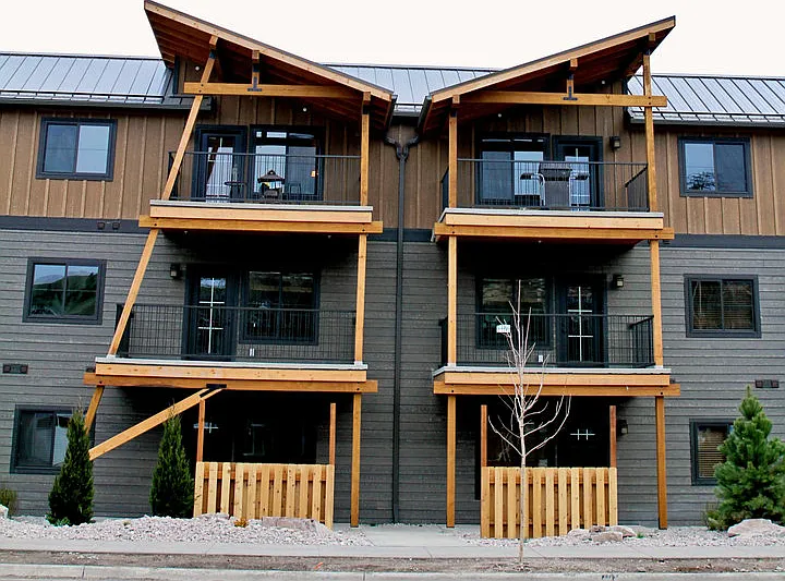 4015 S Russell St — Photo 16