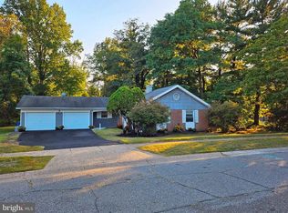 49 Bonnie Ln, Willingboro, NJ 08046