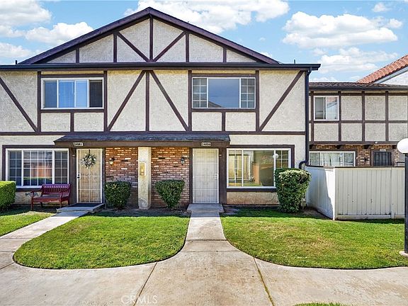 2nd image of 24059 Fir Ave