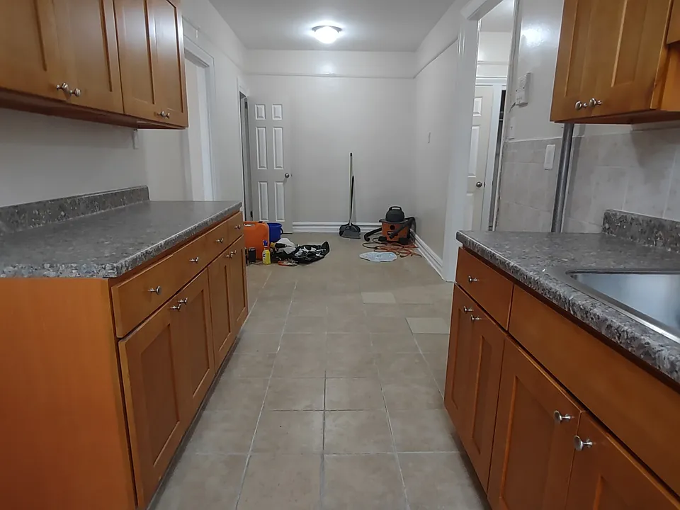 1017 Winthrop St #3