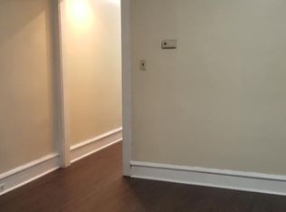 867 Chelton Ave #B, Camden, NJ 08104