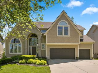 7709 W 143rd Pl, Overland Park, KS 66223