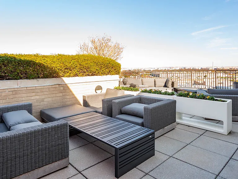 Rooftop Lounge