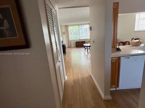 4025 N Federal Hwy APT 221A, Fort Lauderdale, FL 33308