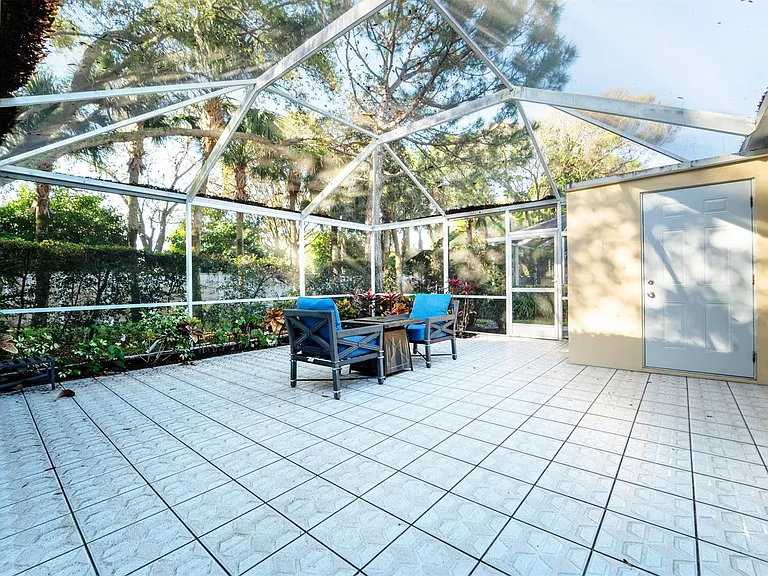 304 Sun Terrace Ct — Photo 10