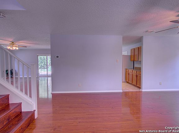 3rd image of 2546 Ashley Oak Dr
