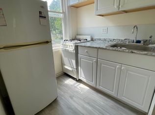 66-08 58th Ave #2, Maspeth, NY 11378