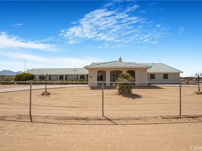 6748 Coriander Dr, Oak Hills, CA, 92344