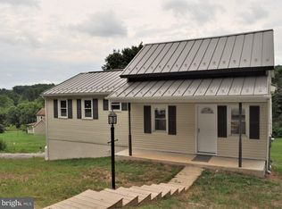 2605 Seven Valleys Rd, Seven Valleys, PA 17360