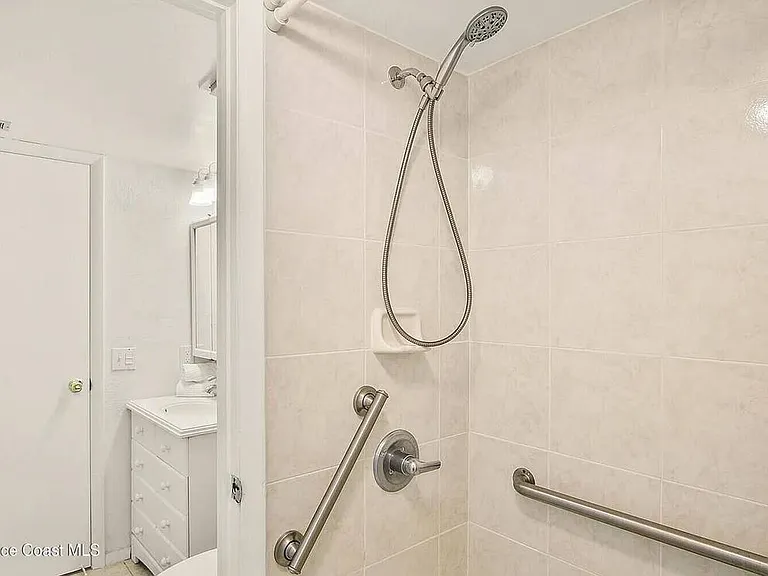 520 Palm Springs Blvd #108 — Photo 10