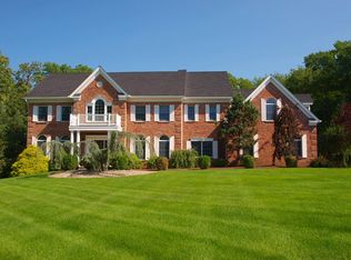 60 Totten Dr, Bridgewater, NJ 08807