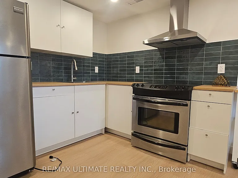 539 Rustic Rd #BASEMENT — Photo 14